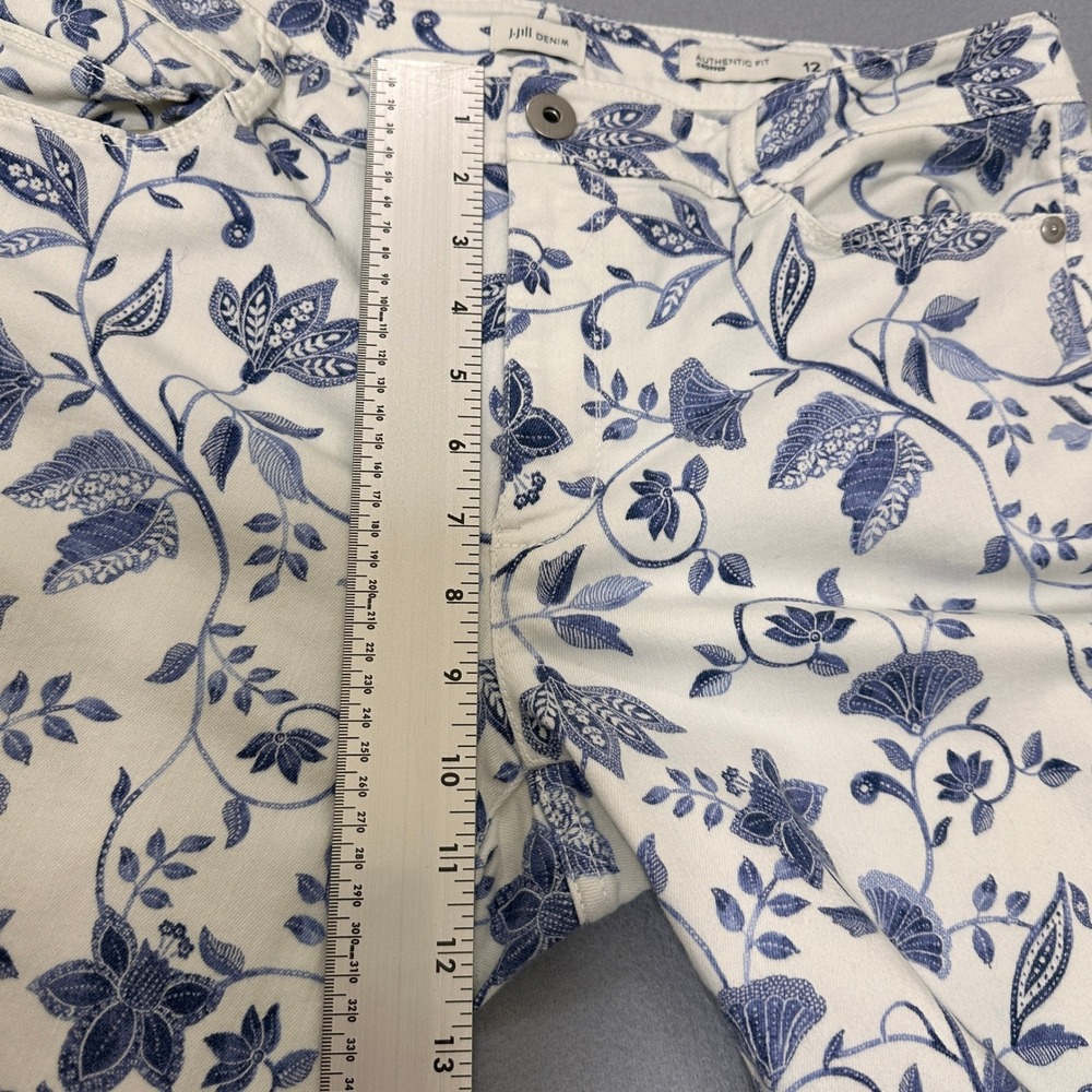 J. Jill Authentic Fit Cropped Jeans Women 12 White Blue Floral Toile Raw Hem - Picture 5 of 9